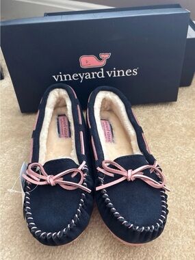 Vineyard Vines Navy Suede Moccasins with Pink Trim